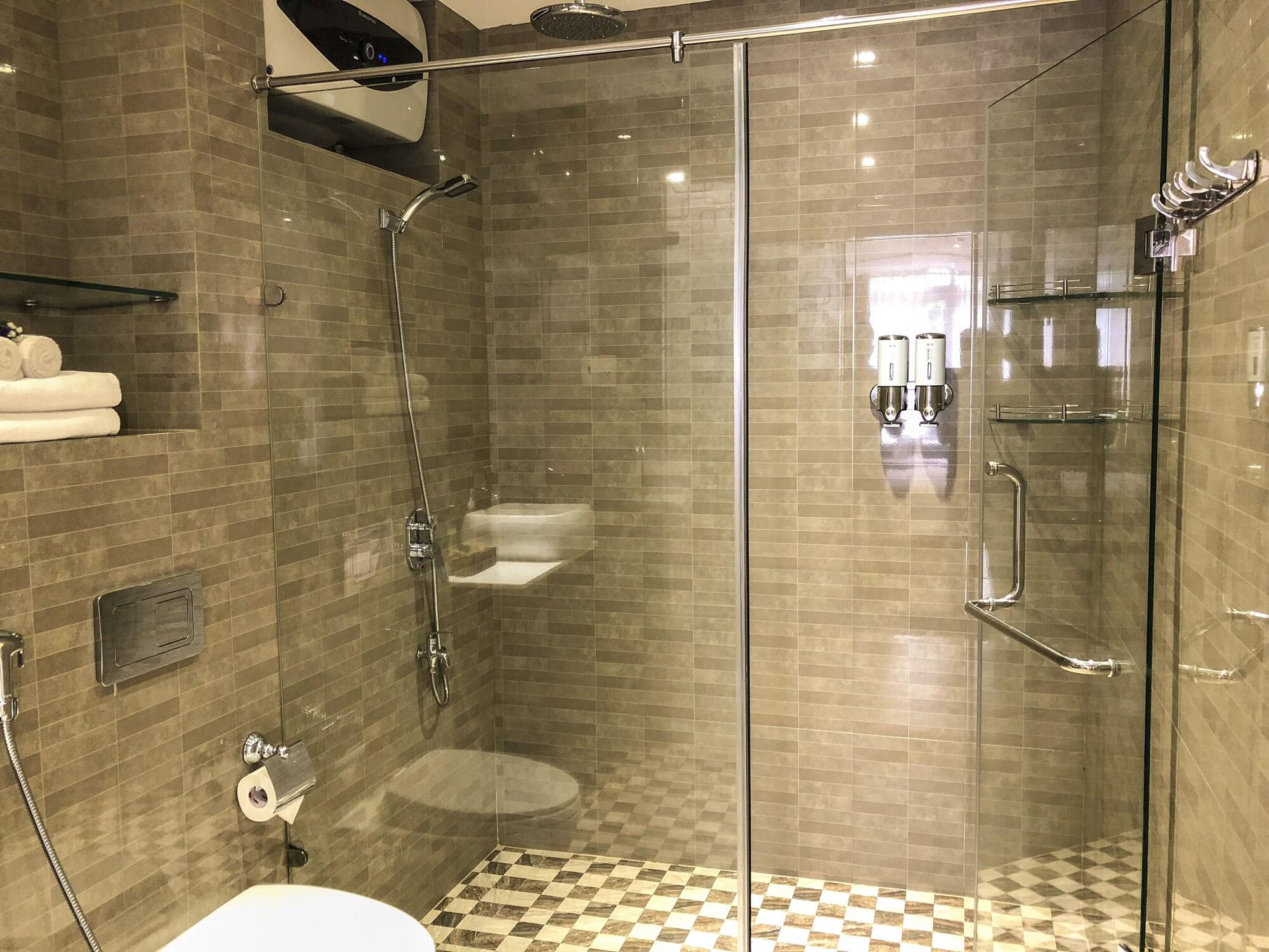 Sunny Serviced TP. Hồ Chí Minh