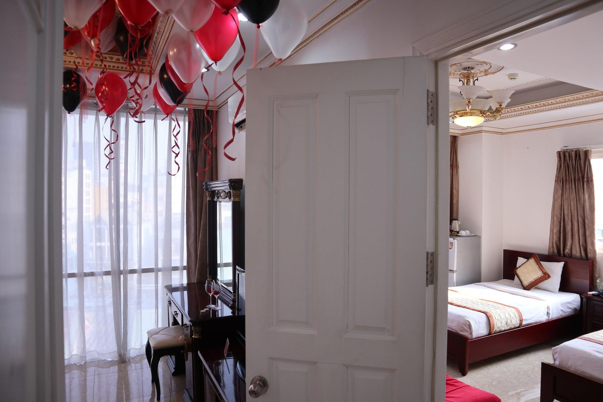 Hotel Happy Land