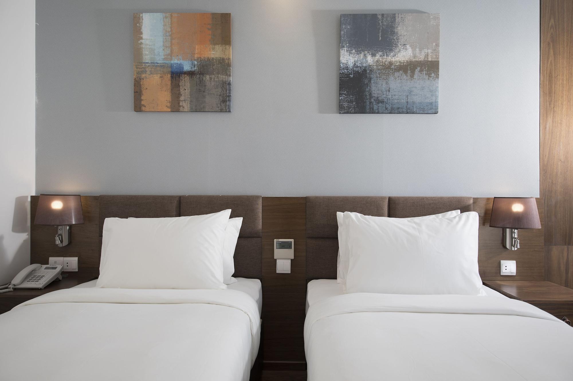 The Blue 3* Bandar Ho Chi Minh