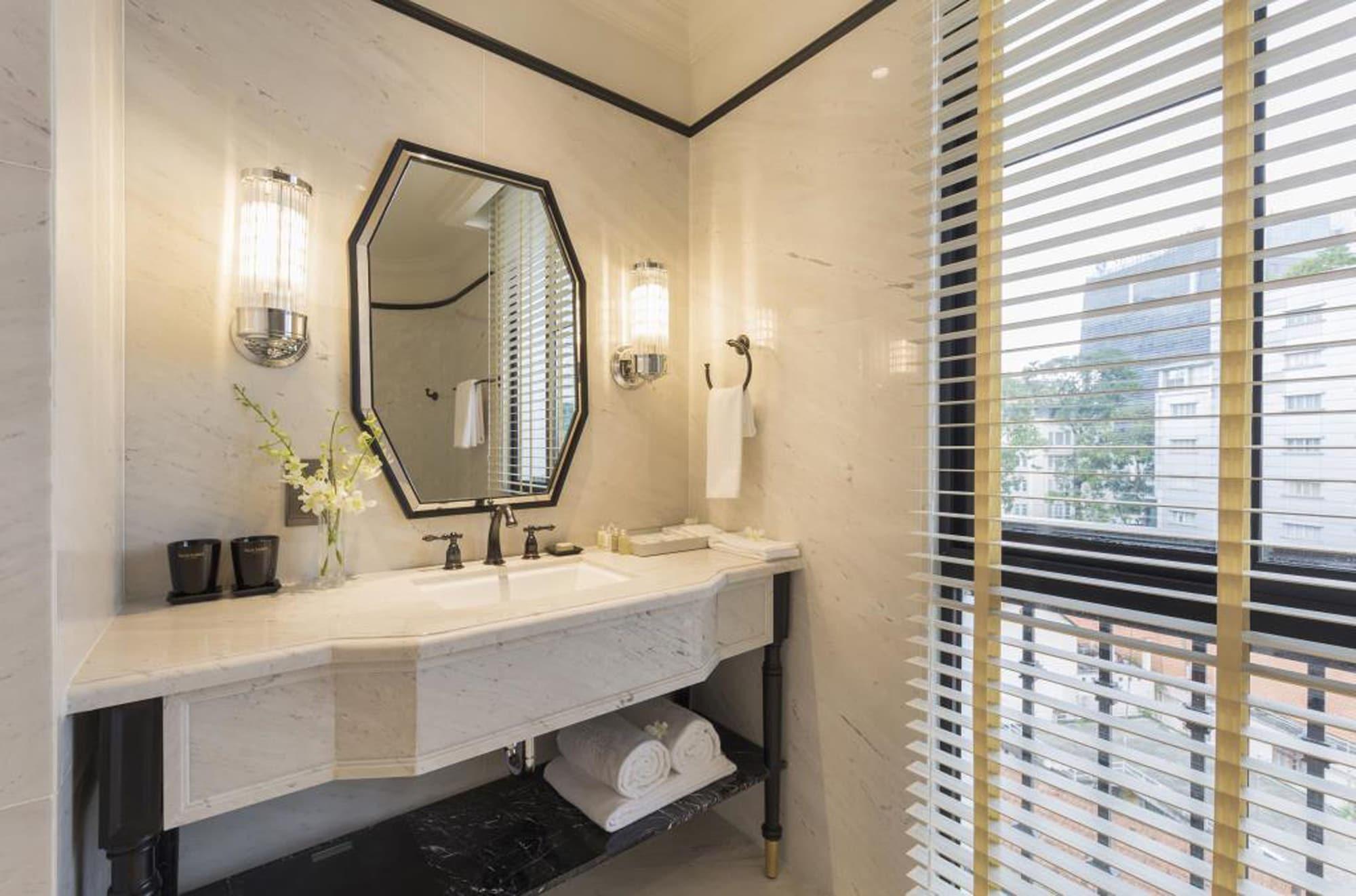 Hotel Bach Saigon, A Member Of Design