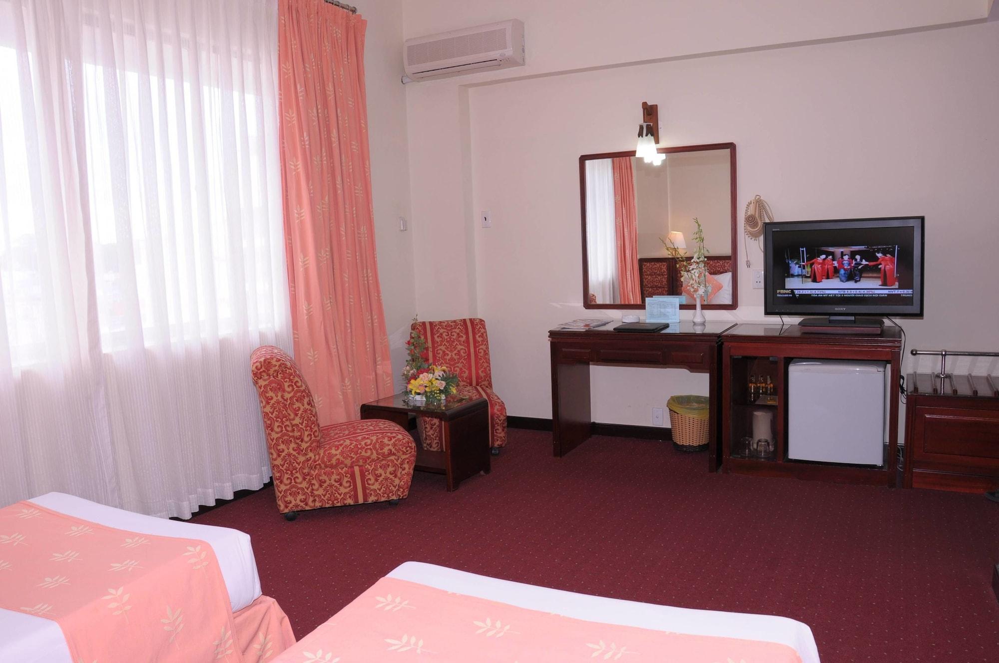 Thiên Hồng 3*