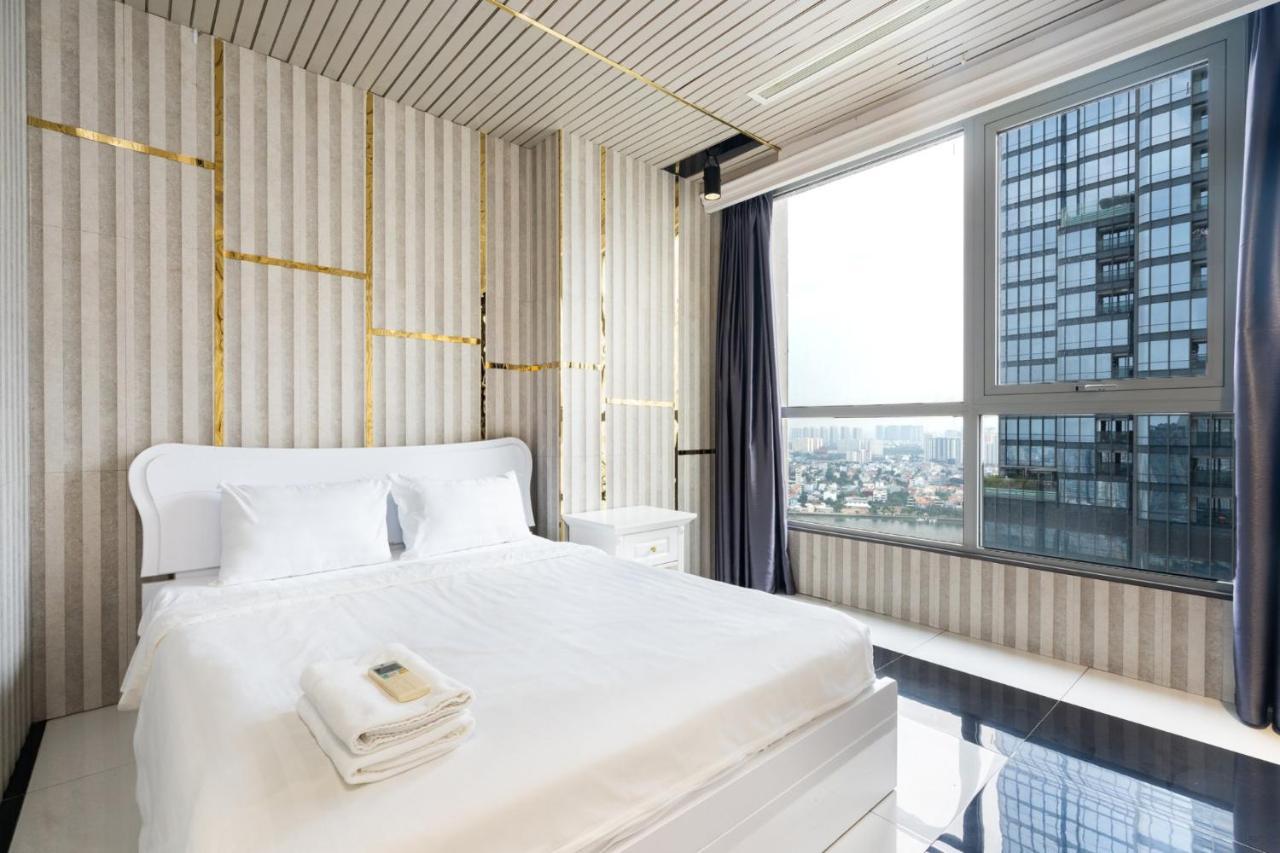 Apartment Vinhomes -christine Luxury *