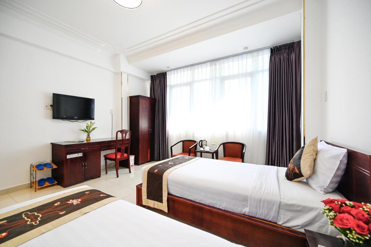 Tn 2* Ho Chi Minh City