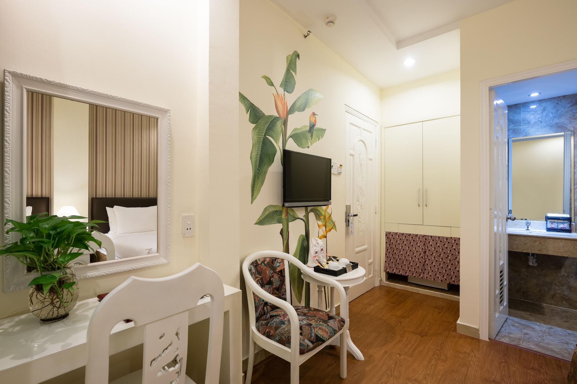 Hotel Asian Ruby Center Point &