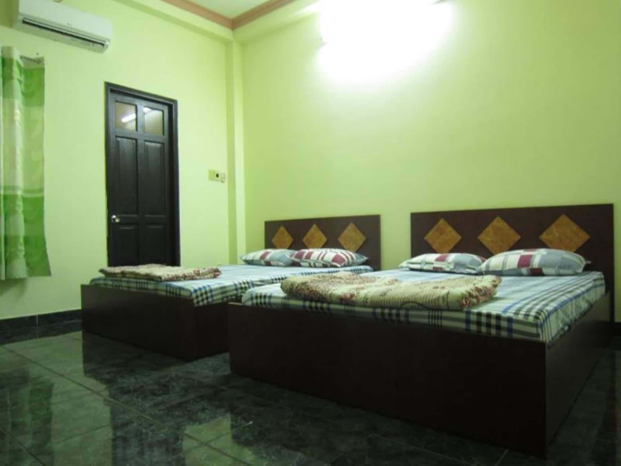 Hoa Thinh * Ho Chi Minh City