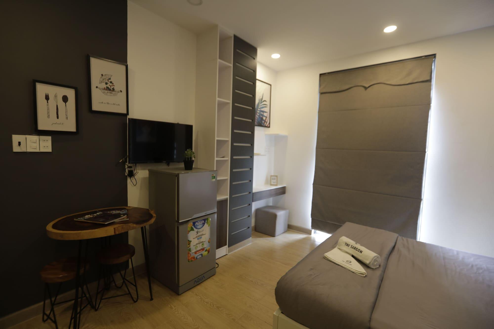 The Sargon Apartment *
