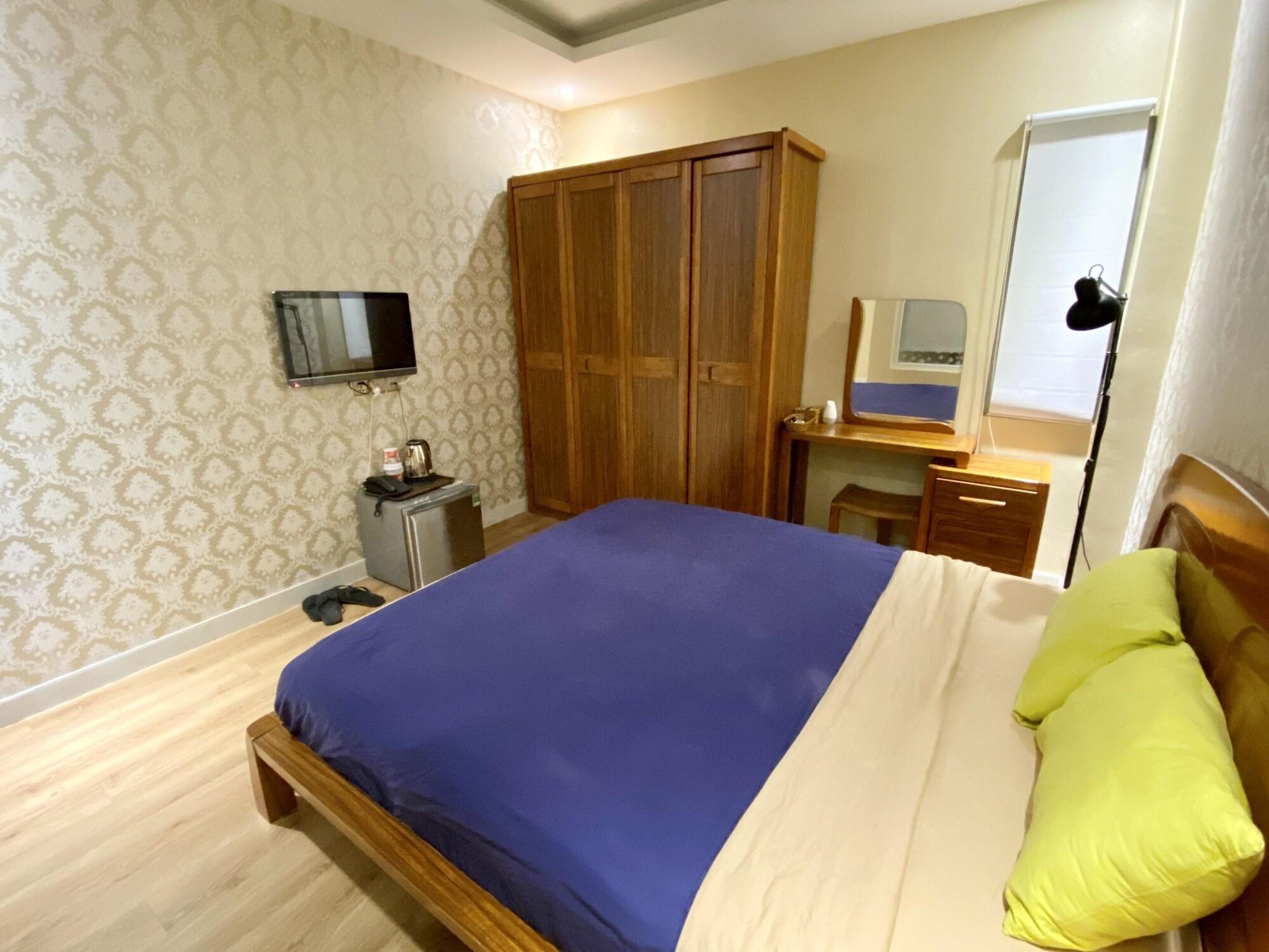 Spring Airport Hotel 2*