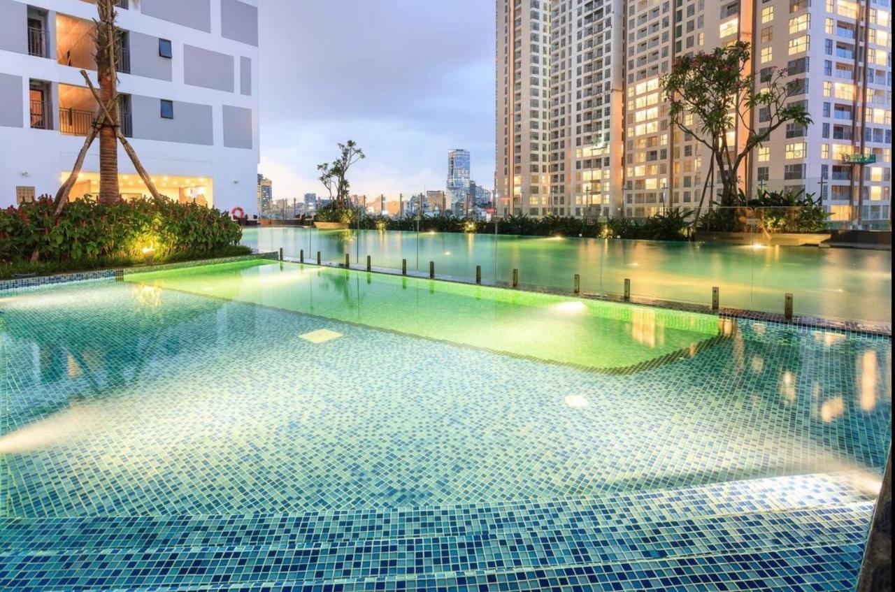 Zo River Gate - Free Pool