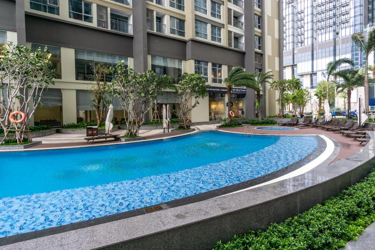 Luxury Vinhomes Central Park Humi Homes *