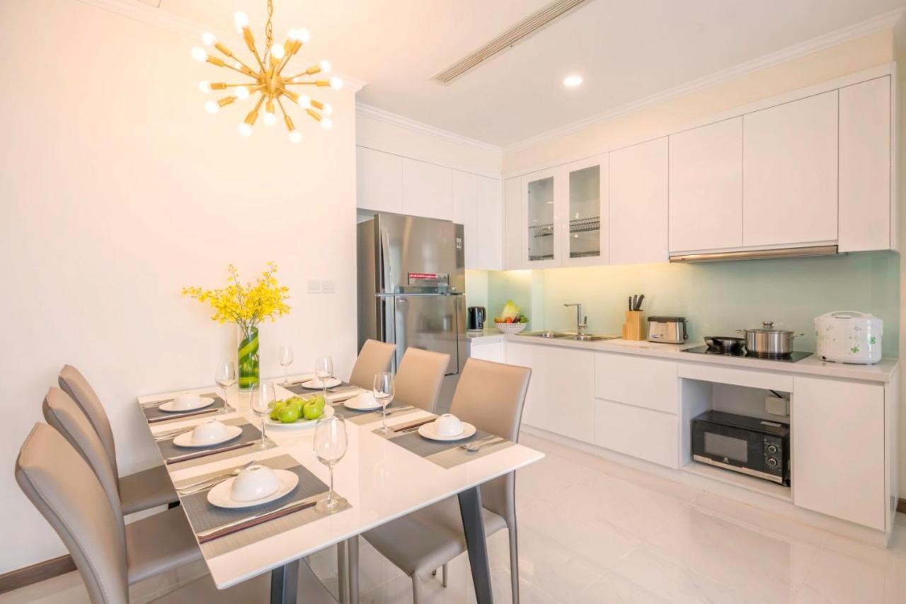 Luxury Vinhomes Central Park Humi Homes *