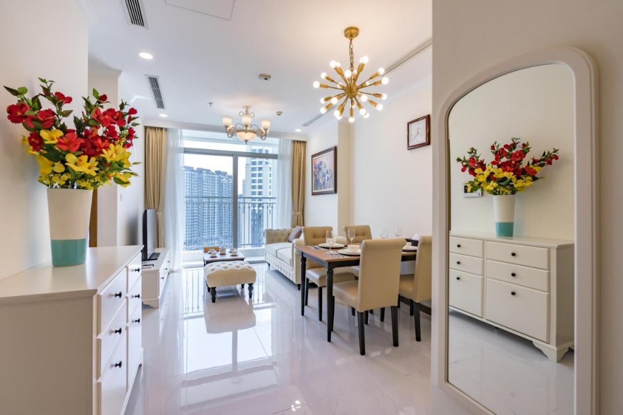 Luxury Vinhomes Central Park Humi Homes *