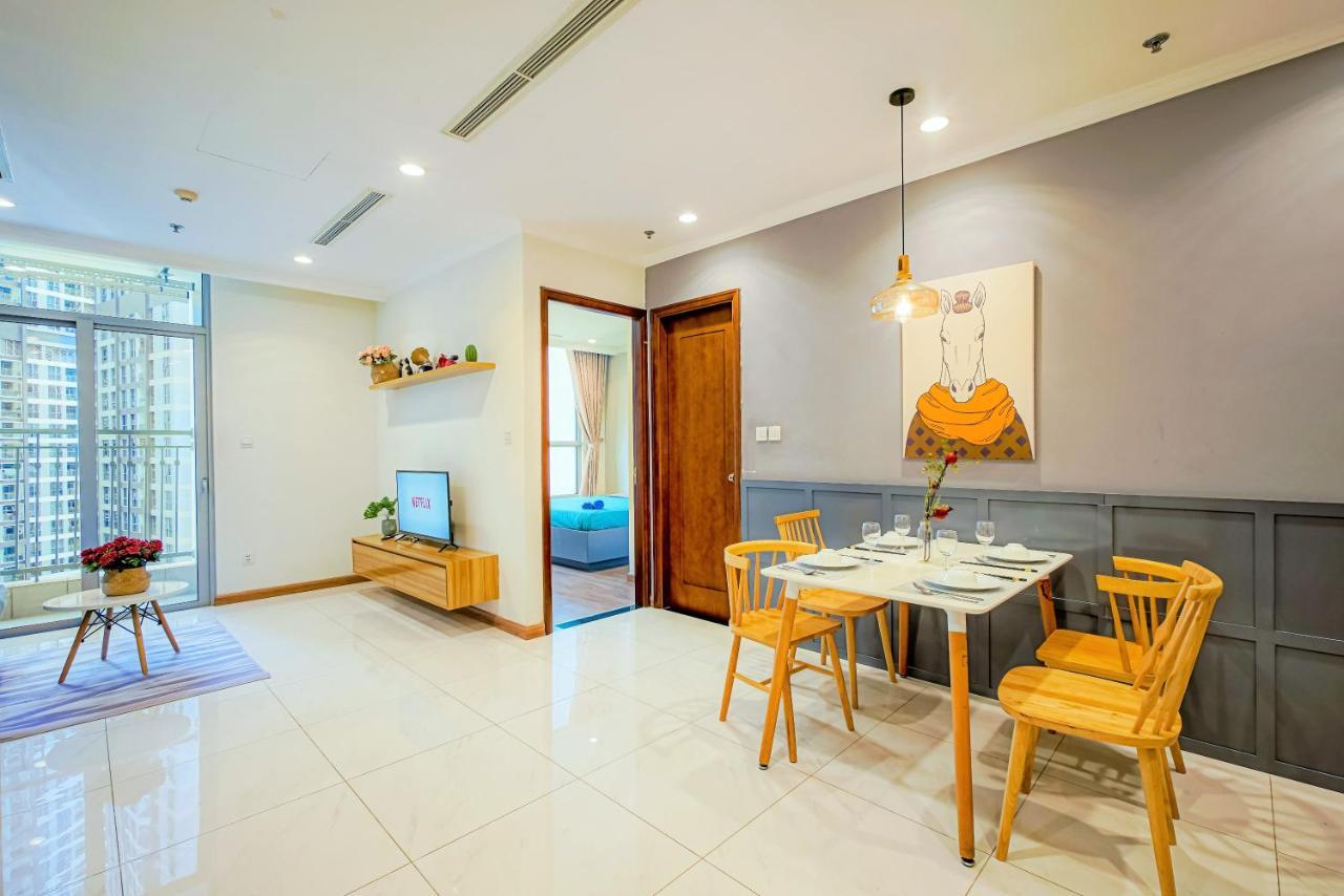 Apartment - Vinhomes Park, Landmark 81 Area & Ice Skating Rink