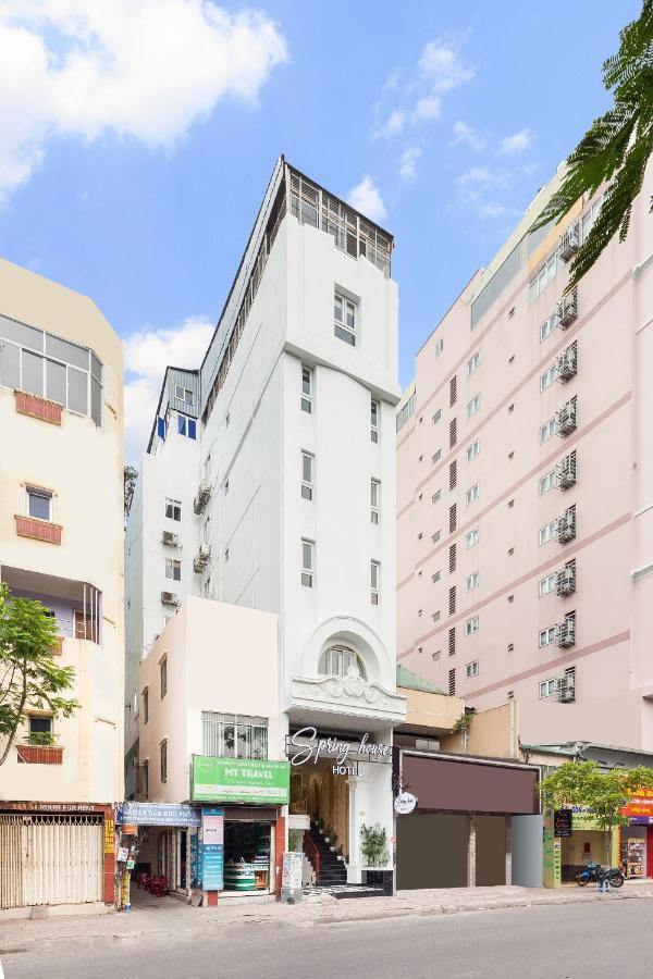 Spring House Saigon Park 3*