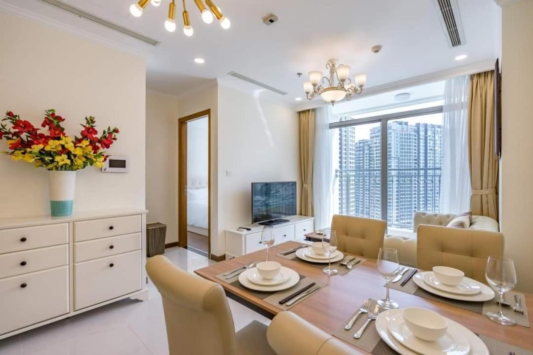 Luxury Vinhomes Central Park Humi Homes Pangsapuri