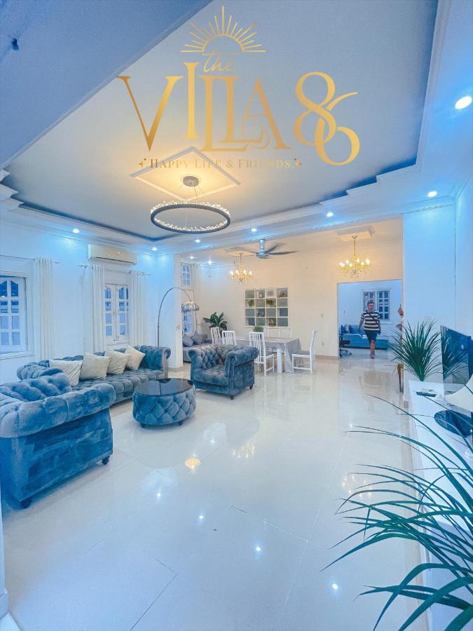 Villa 90 - 86 Group