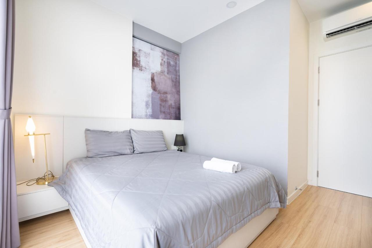 Zo Millennium - Free Pool For 2br, 3br Only Apartment *