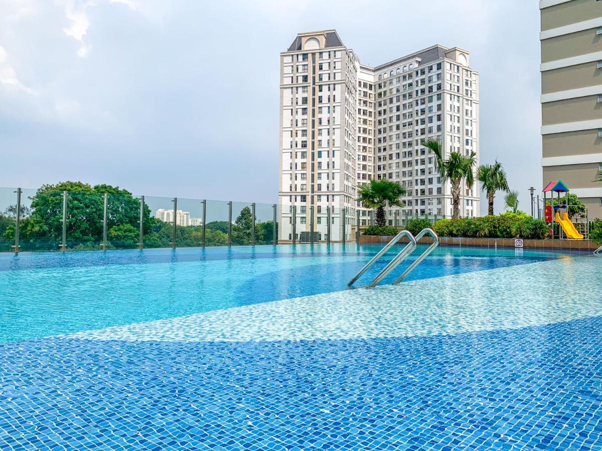 Apartment Can Ho Orchard Parkview - Tan Son Nhat Airport Homestay