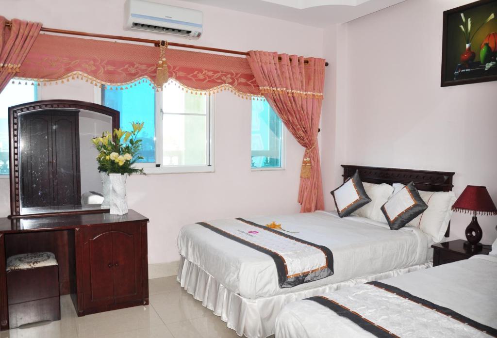 Palm - Hoang Dung Hotel 2*