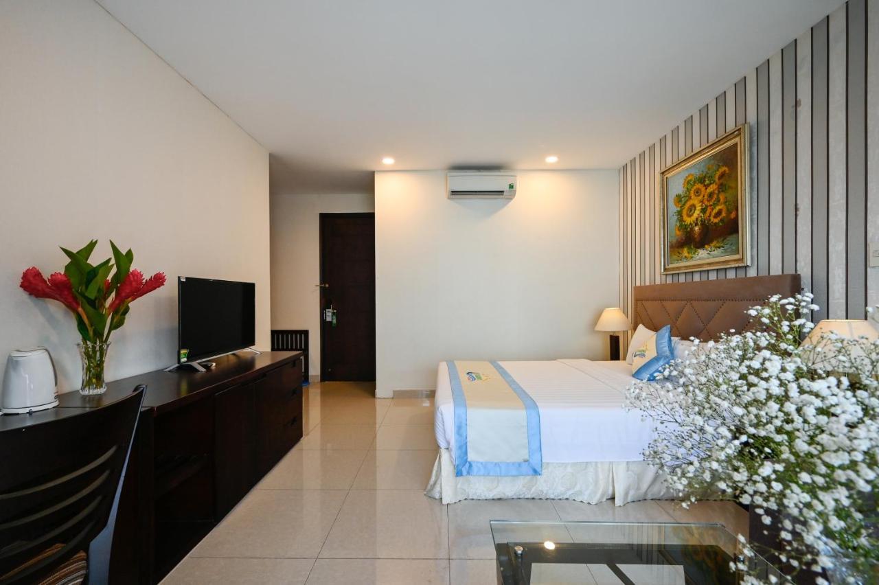 Laguna 3*