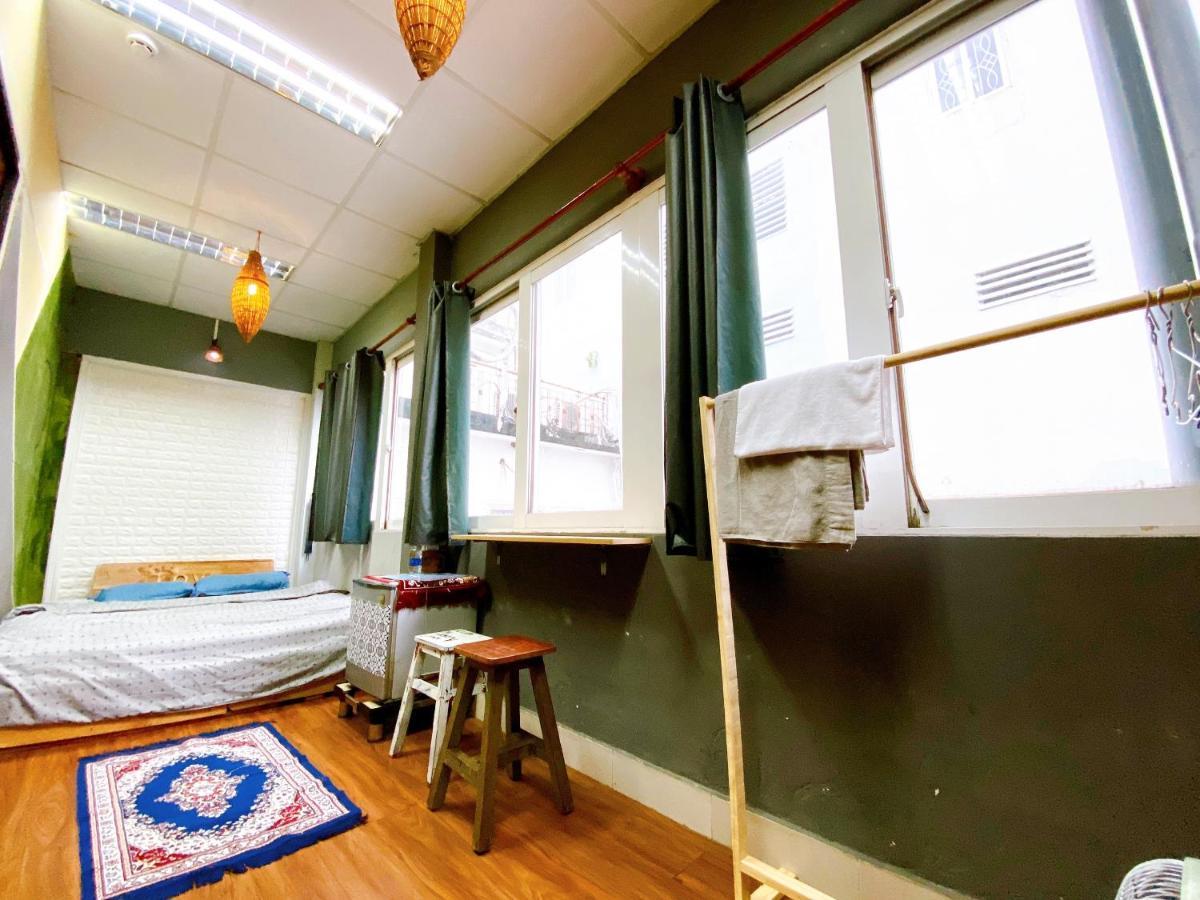 Khách sạn hẻo lánh Cozy Room@saigon *