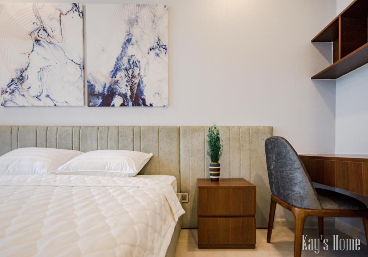 Vinhomes Premium *