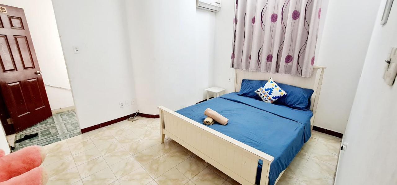 Gem 67, Biet Thu 15 Phong Co Ho Boi Lon *