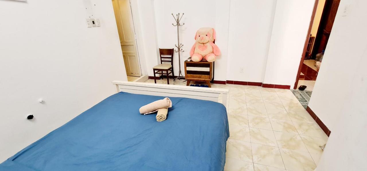 Villa Gem 67, Biet Thu 15 Phong Co Ho Boi Lon *