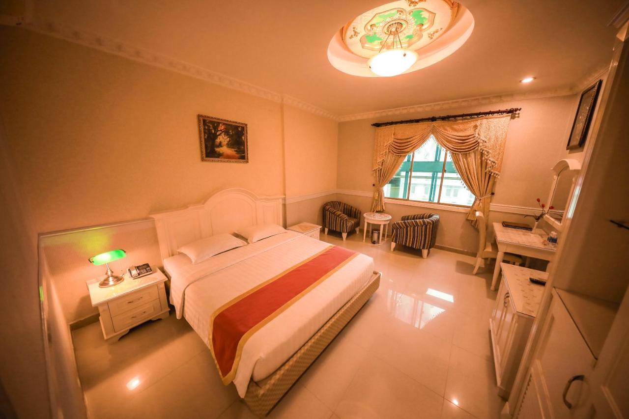 Hotel 700 Fortune 2*