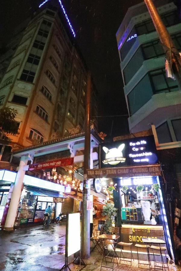 Bui Vien Street * TP. Hồ Chí Minh