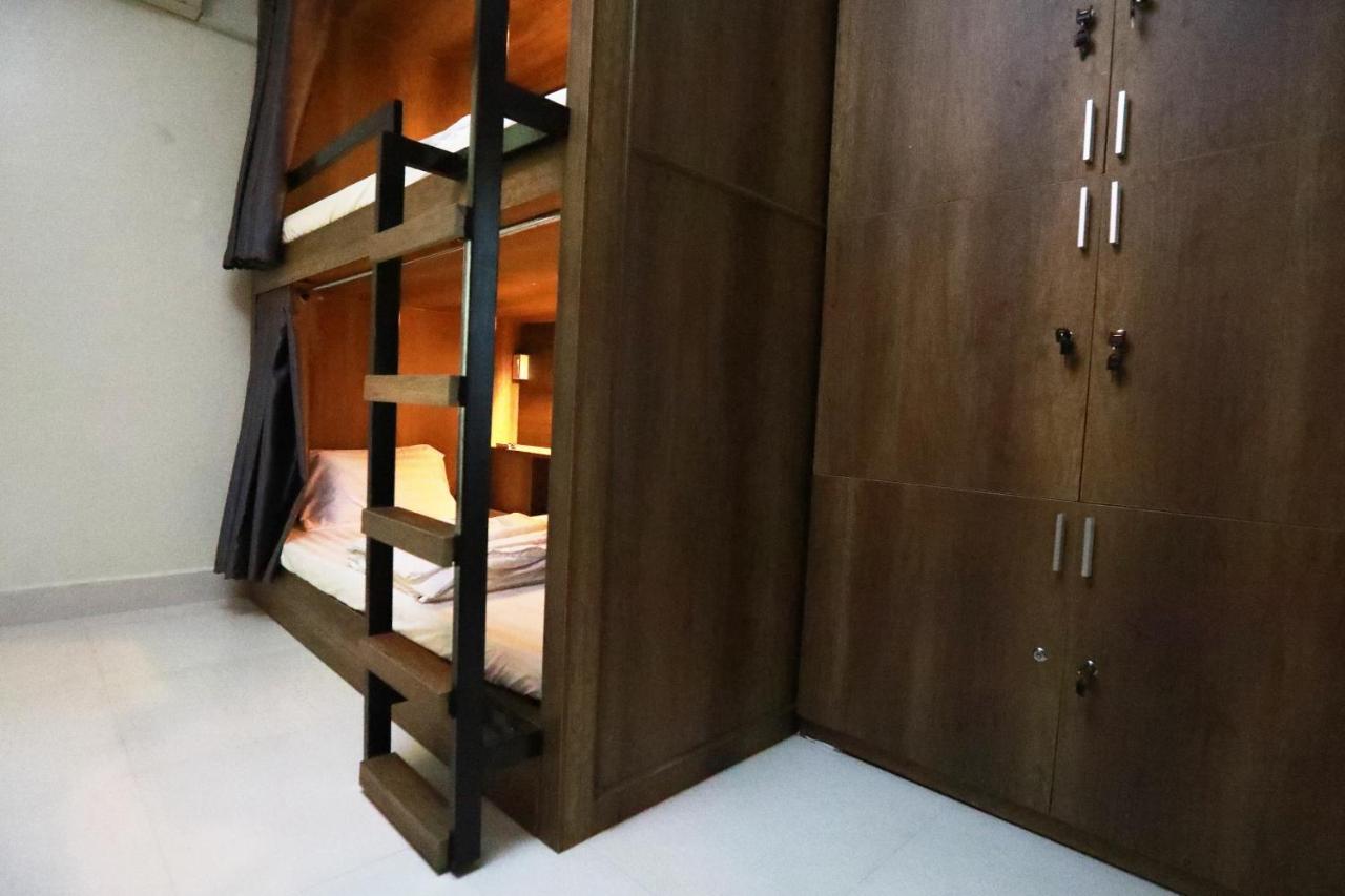 Bui Vien Street Hostel *