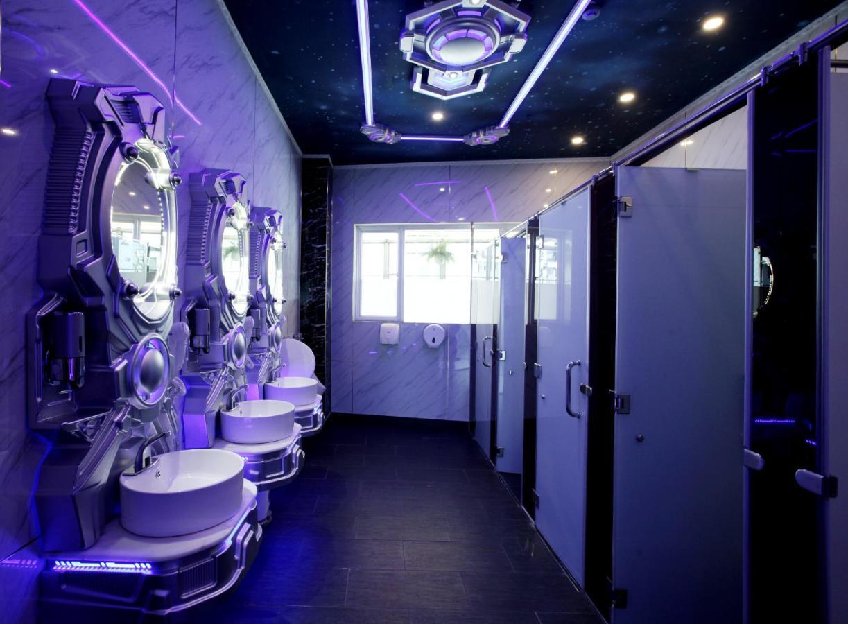 Capsule hotel The Arrivals Capsule Sg *