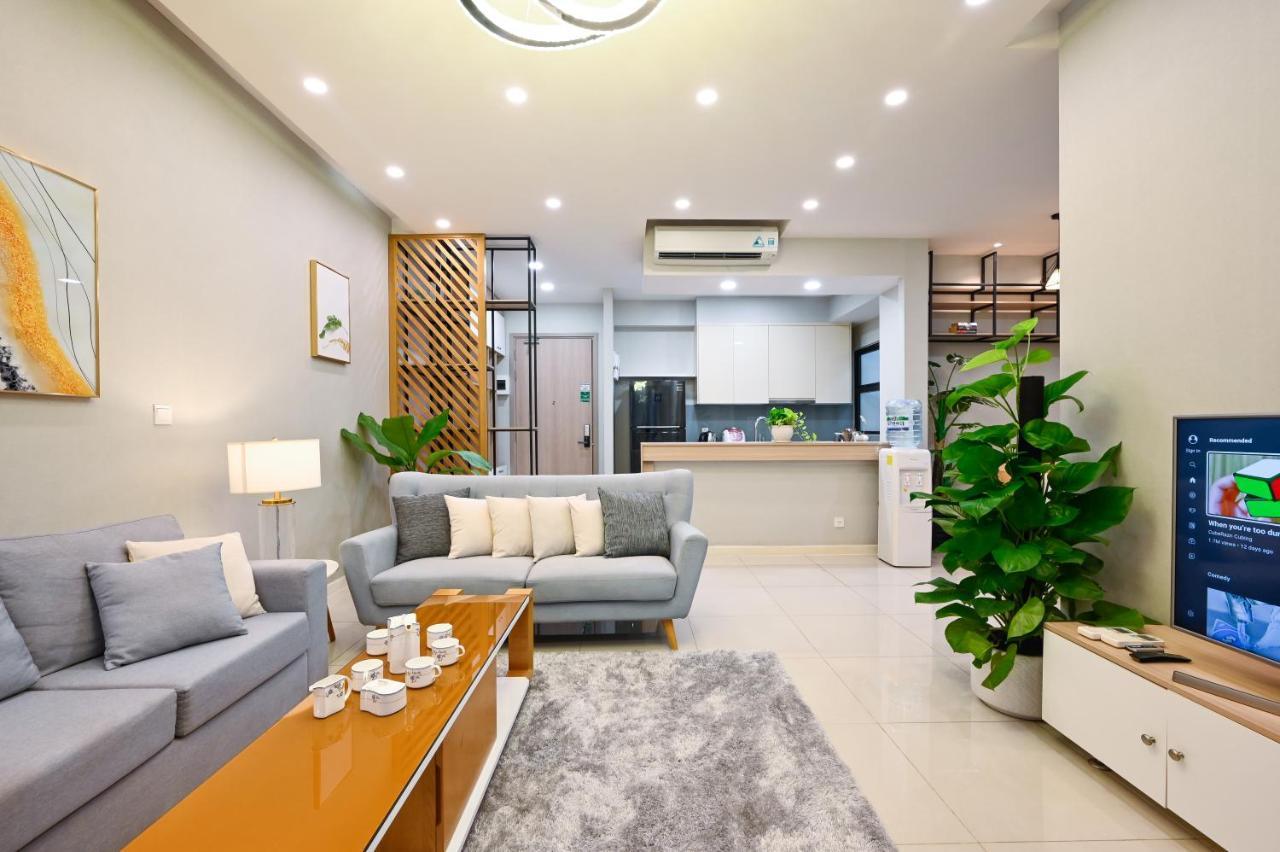 Estella Heights Saigon View 2br & Pool, * Ho Chi Minh City