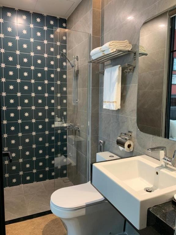 Ohana - Near Bitexco Hotel