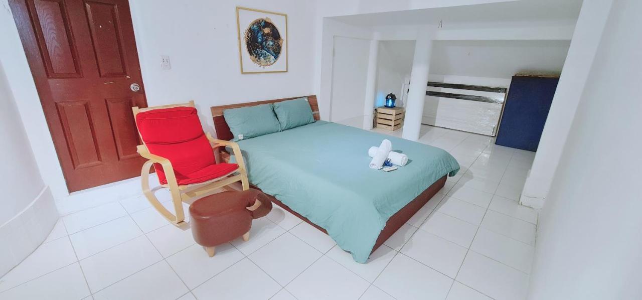 Gem 67, Biet Thu 15 Phong Co Ho Boi Lon Villa *