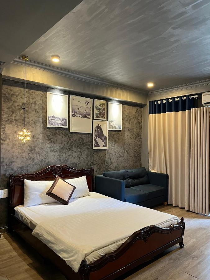 Happyhomes Saigon 2*