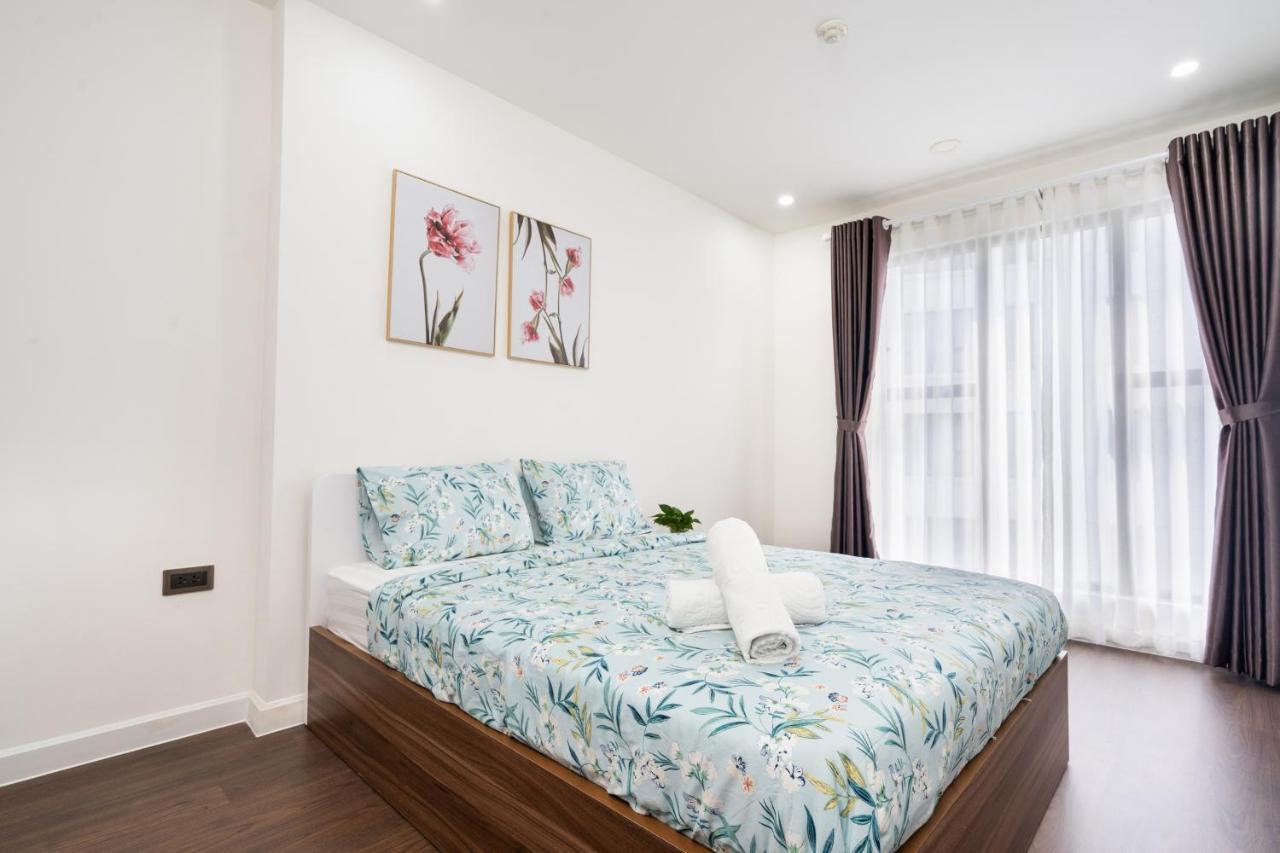 3br-high Fl-saigon Royal-hana's Apart-5