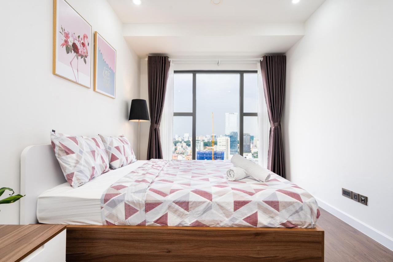 3br-high Fl-saigon Royal-hana's Apart-5 Ho Chi Minh City