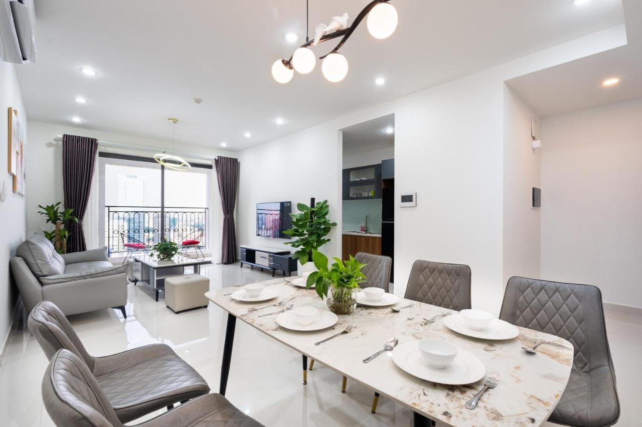 3br-high Fl-saigon Royal-hana's Apart-5 * Ho Chi Minh City