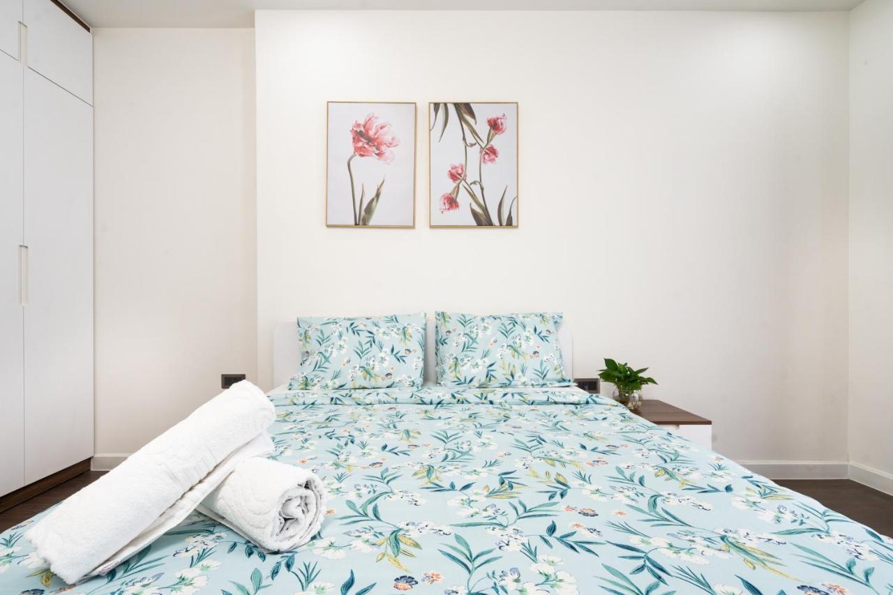 Aparthotel 3br-high Fl-saigon Royal-hana's Apart-5