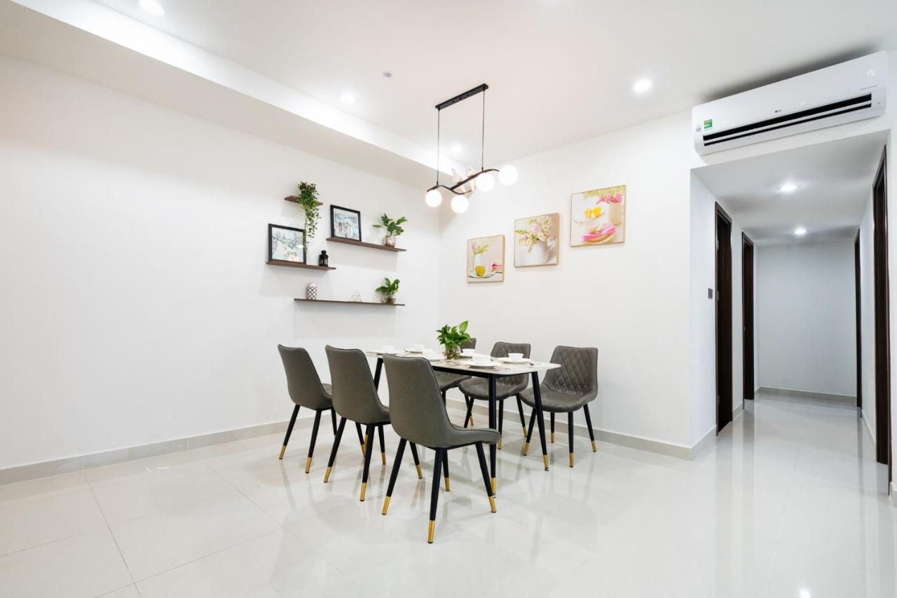 3br-high Fl-saigon Royal-hana's Apart-5 *