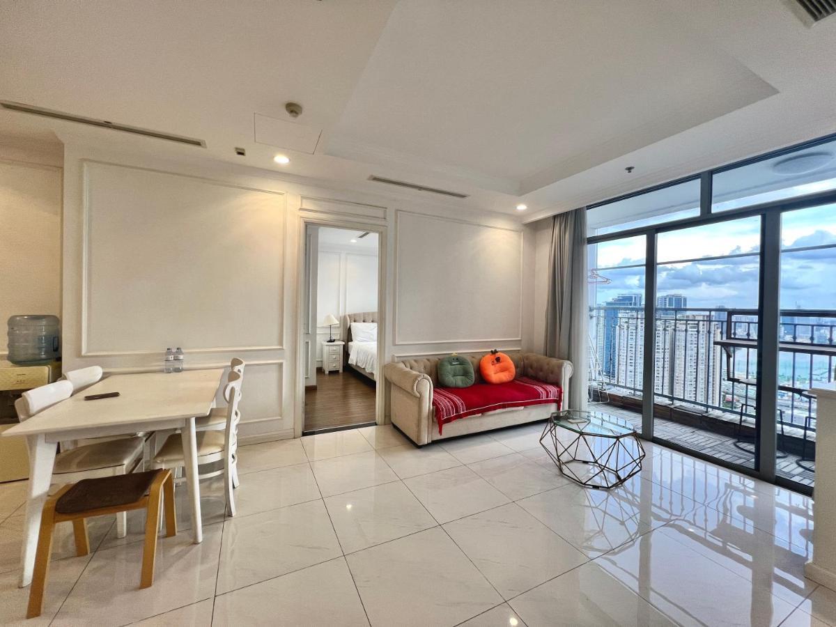 Apartment Vinhomes -christine Luxury Ho Chi Minh City