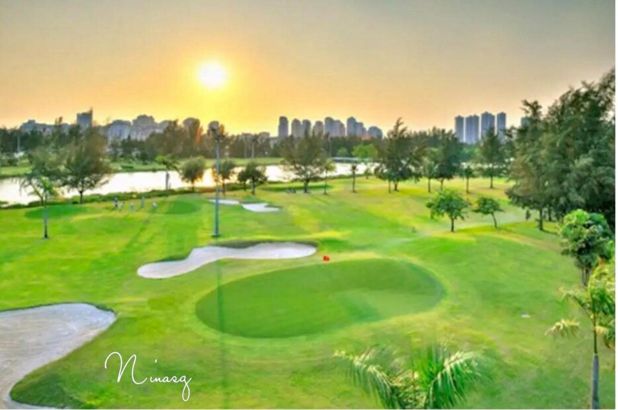 Scenic Valley Luxury Apartment Near Secc Crescent Mall Fv Hospital * Ho Chi Minh City