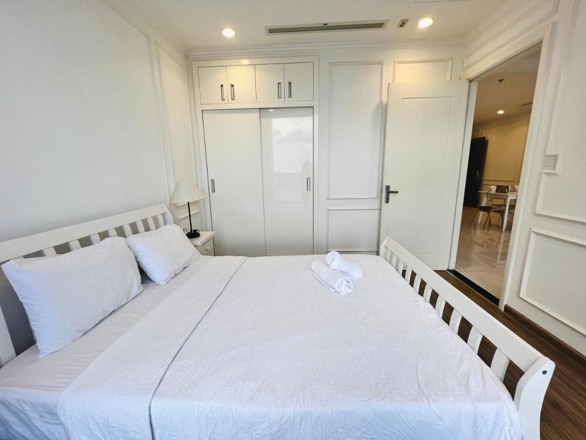 Apartment Vinhomes -christine Luxury