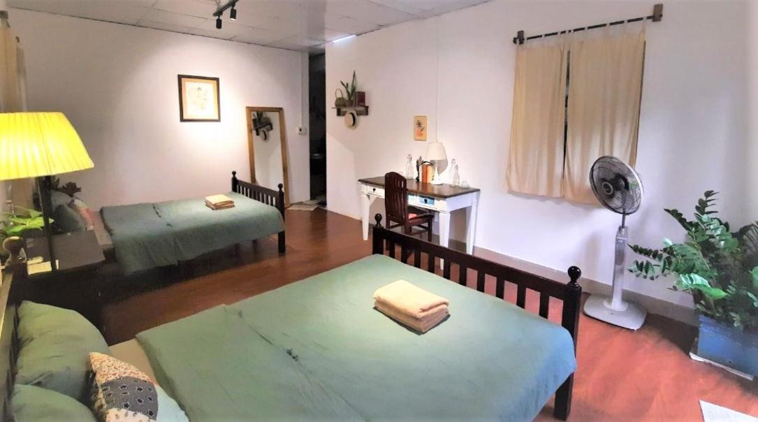 Homestay Vuon Nha Ngoai Garden
