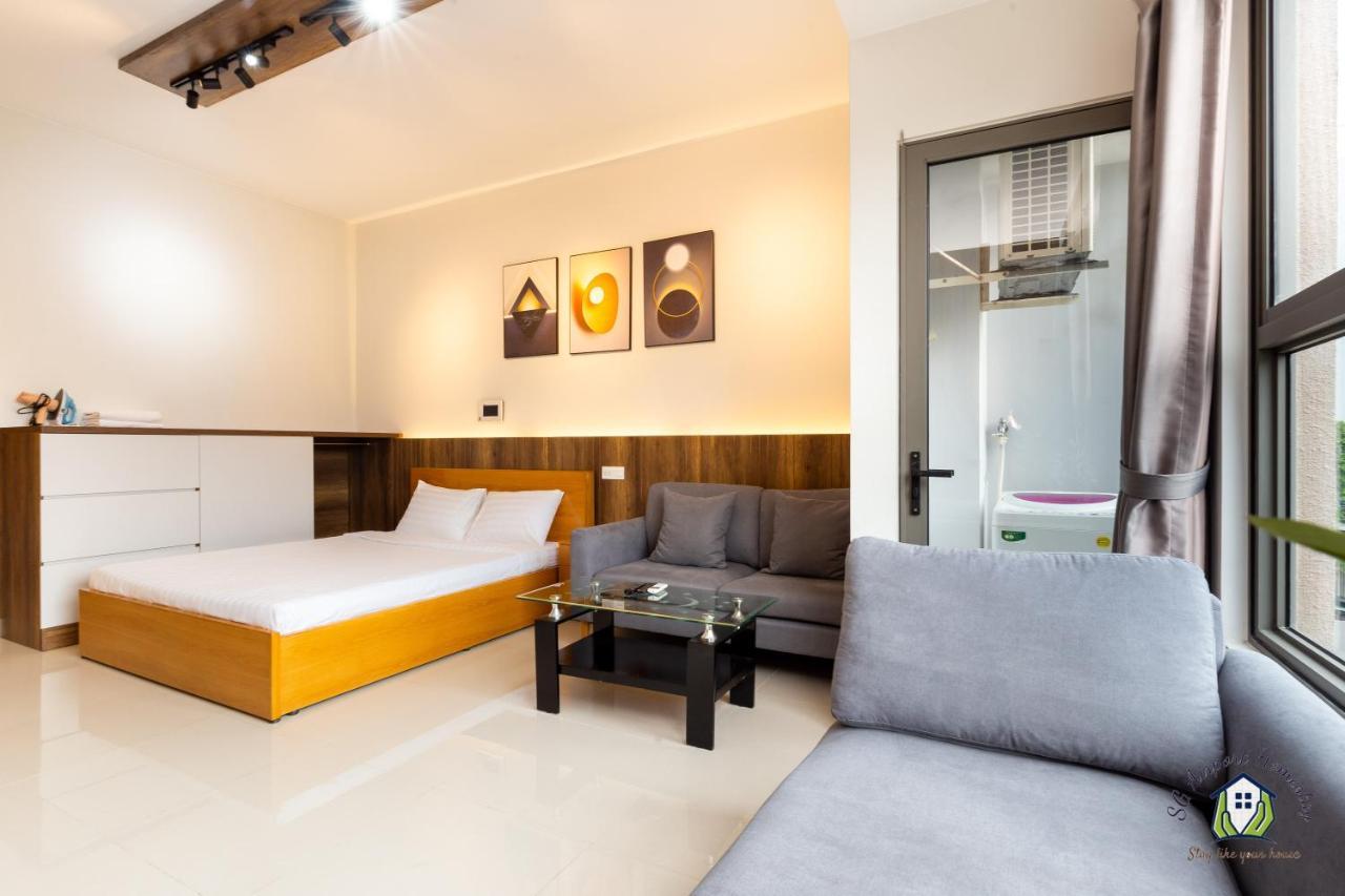 Apartment Airport - Botanica Premier -