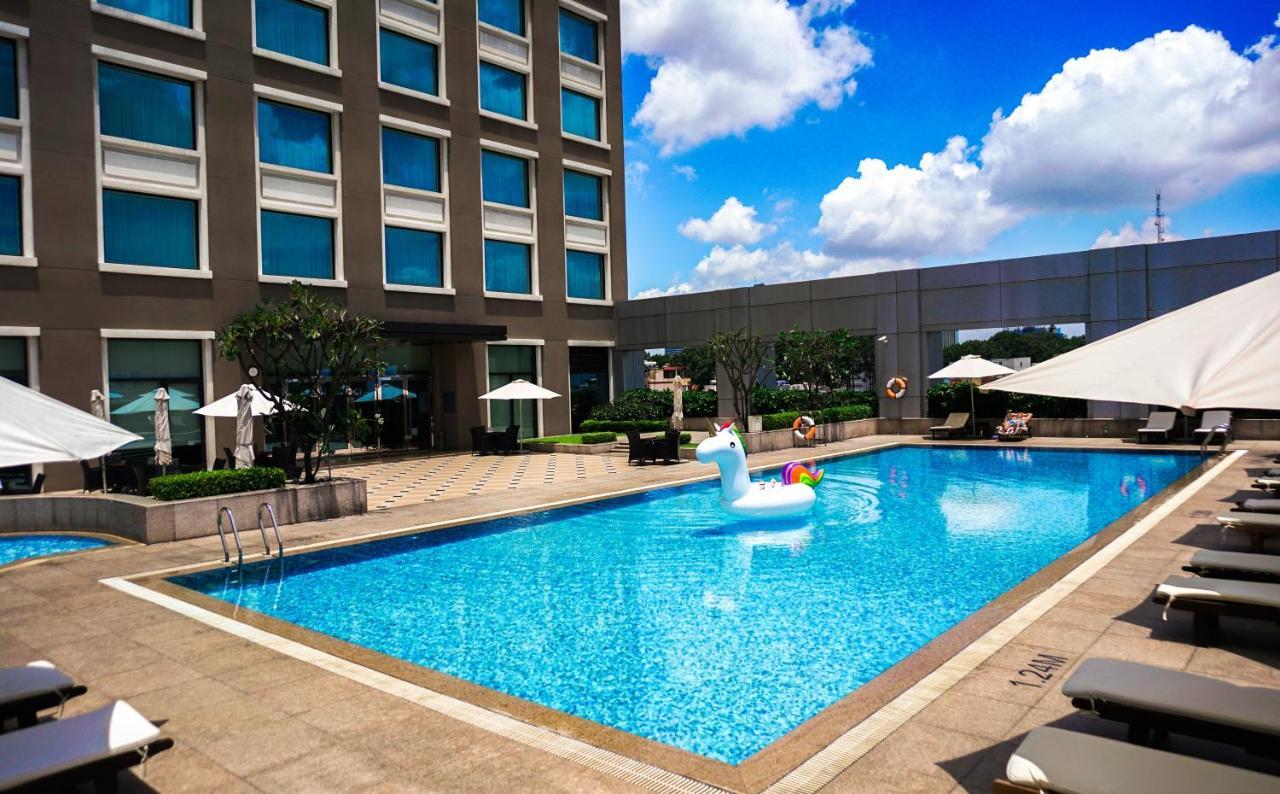 Nikko Saigon Hotel