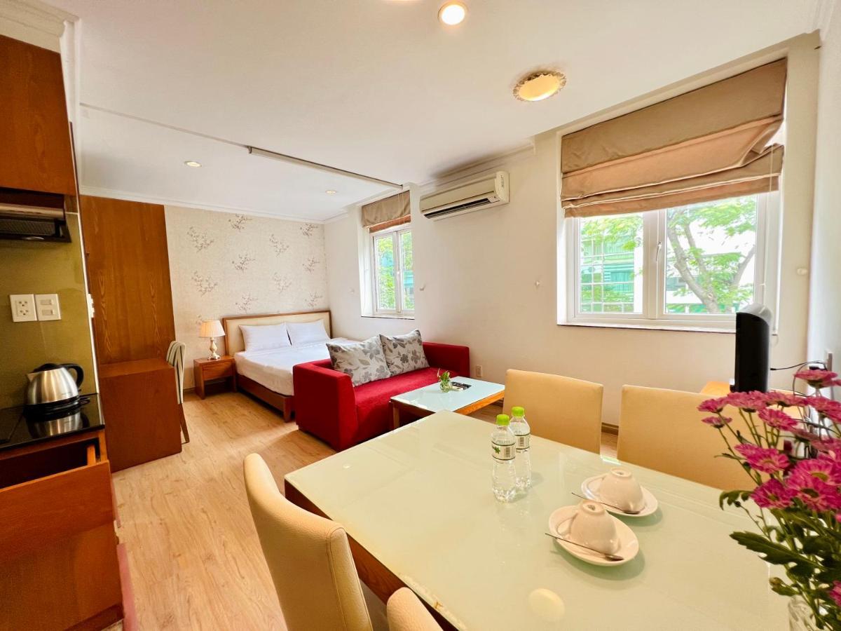Lila Luxury And 3*