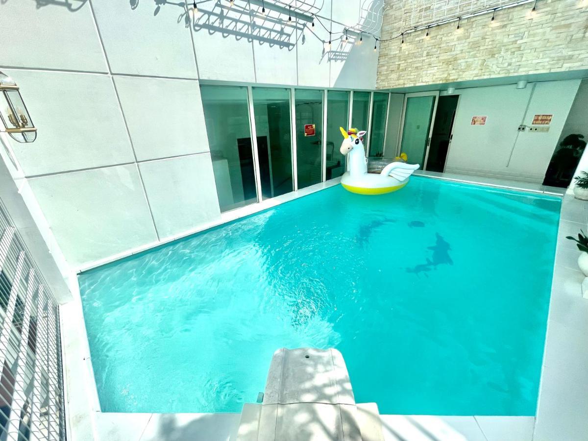Pangsapuri White Penthouse-rooftop Pool Private -central *