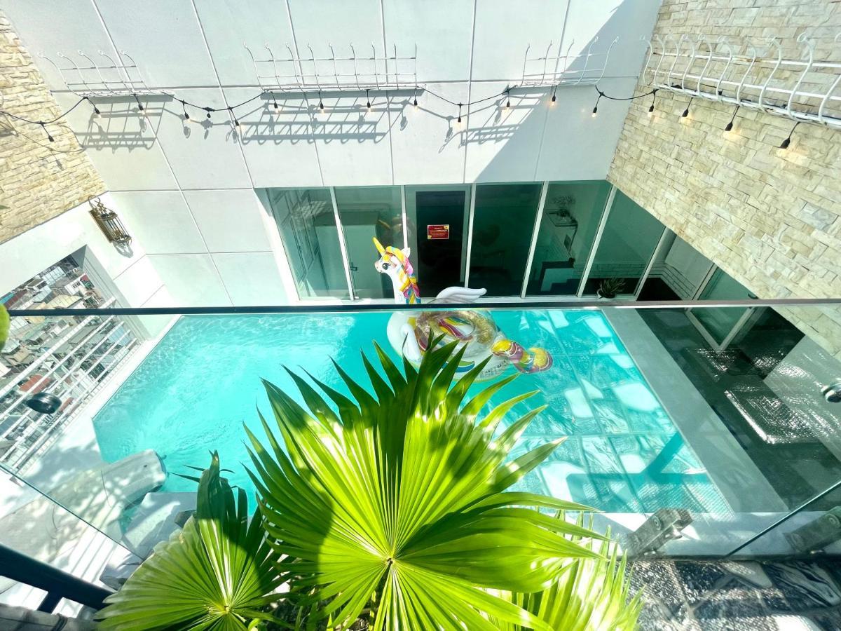 White Penthouse-rooftop Pool Private -central