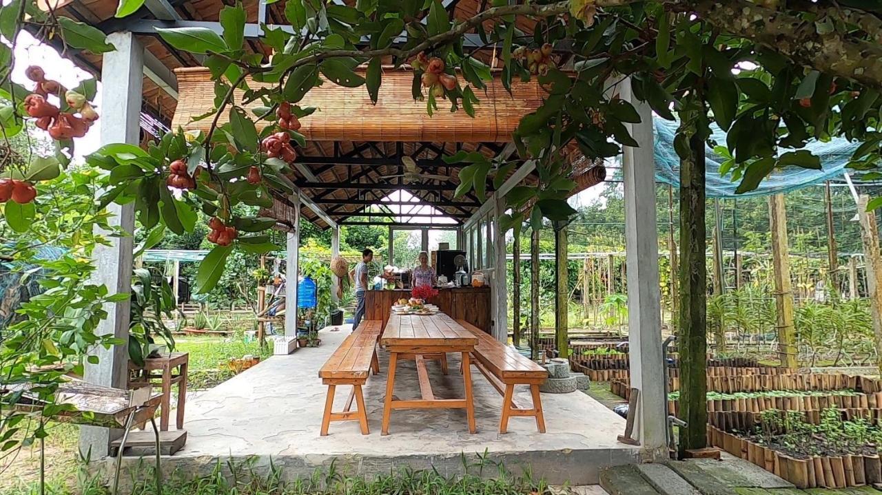 Vuon Nha Ngoai Garden Homestay Ho Chi Minh City